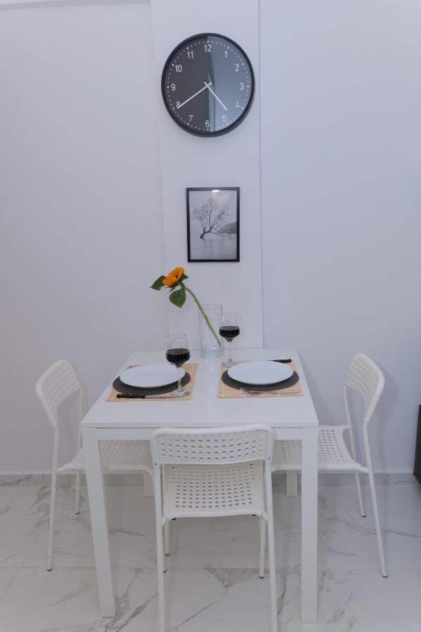 King'S Gambit Suite Thessaloniki Exterior foto