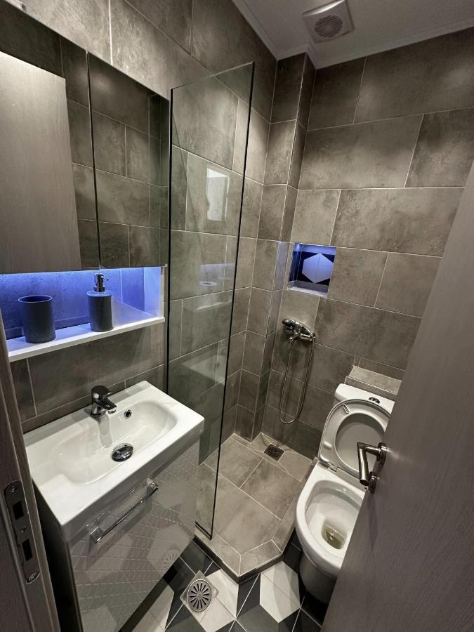 King'S Gambit Suite Thessaloniki Exterior foto